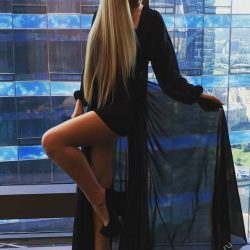 orijinal sarışın escort bayan Zambak